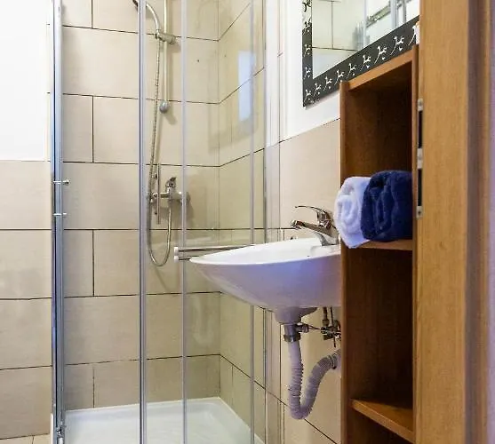 Sunny Old Town Appartement